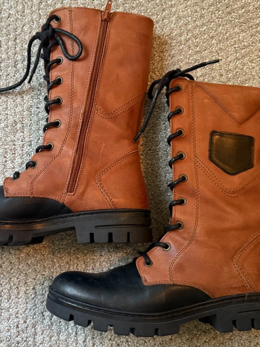 Eric Michael Leather combat Boots -NWOT fur lined, size 40